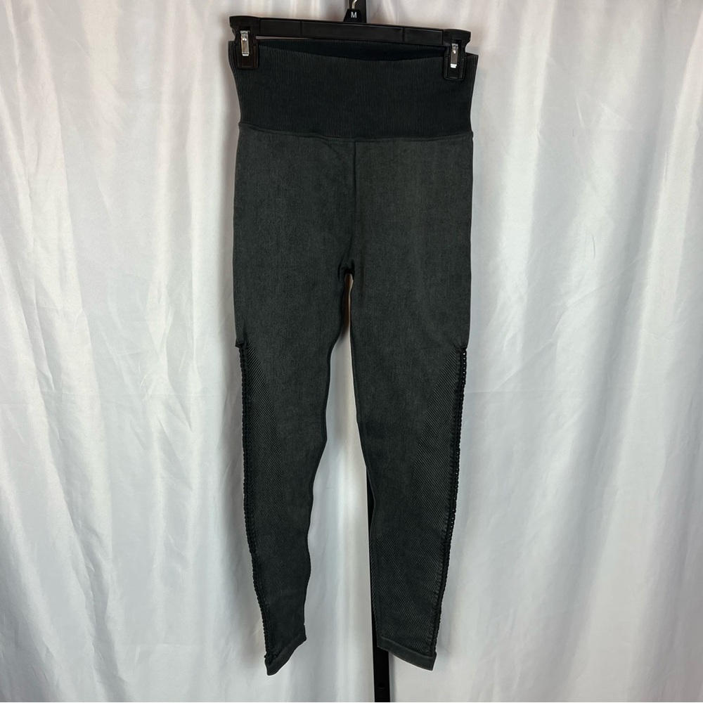 Aerie Offline Seamless Macrame High Waisted Leggings, size Small
